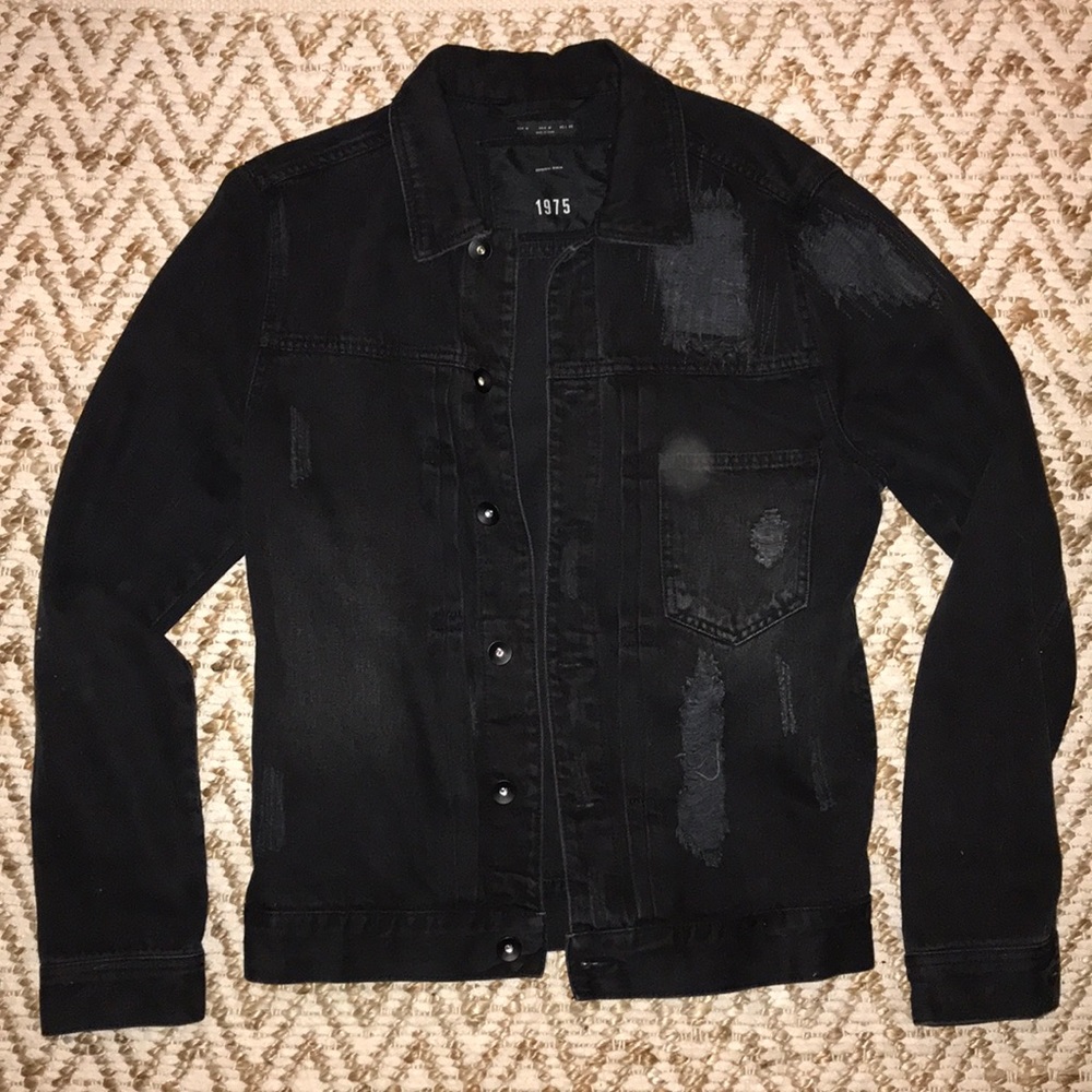 Zara distressed denim jacket